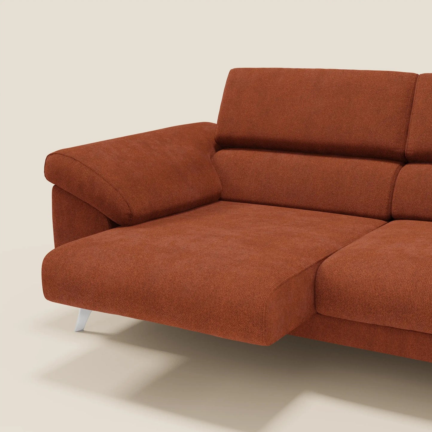 Donatello divano con sedute allungabili braccioli contenitore e poggiatesta reclinabili in tessuto smacchiabile T23 arancione ruggine